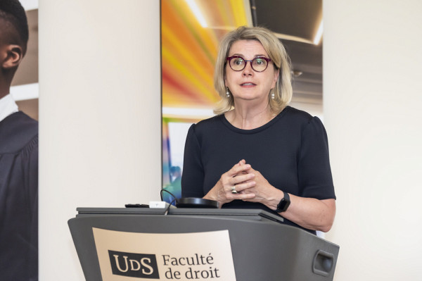 Professeure Carmen Lavallée, directrice de l’Observatoire sur les droits de l’enfant